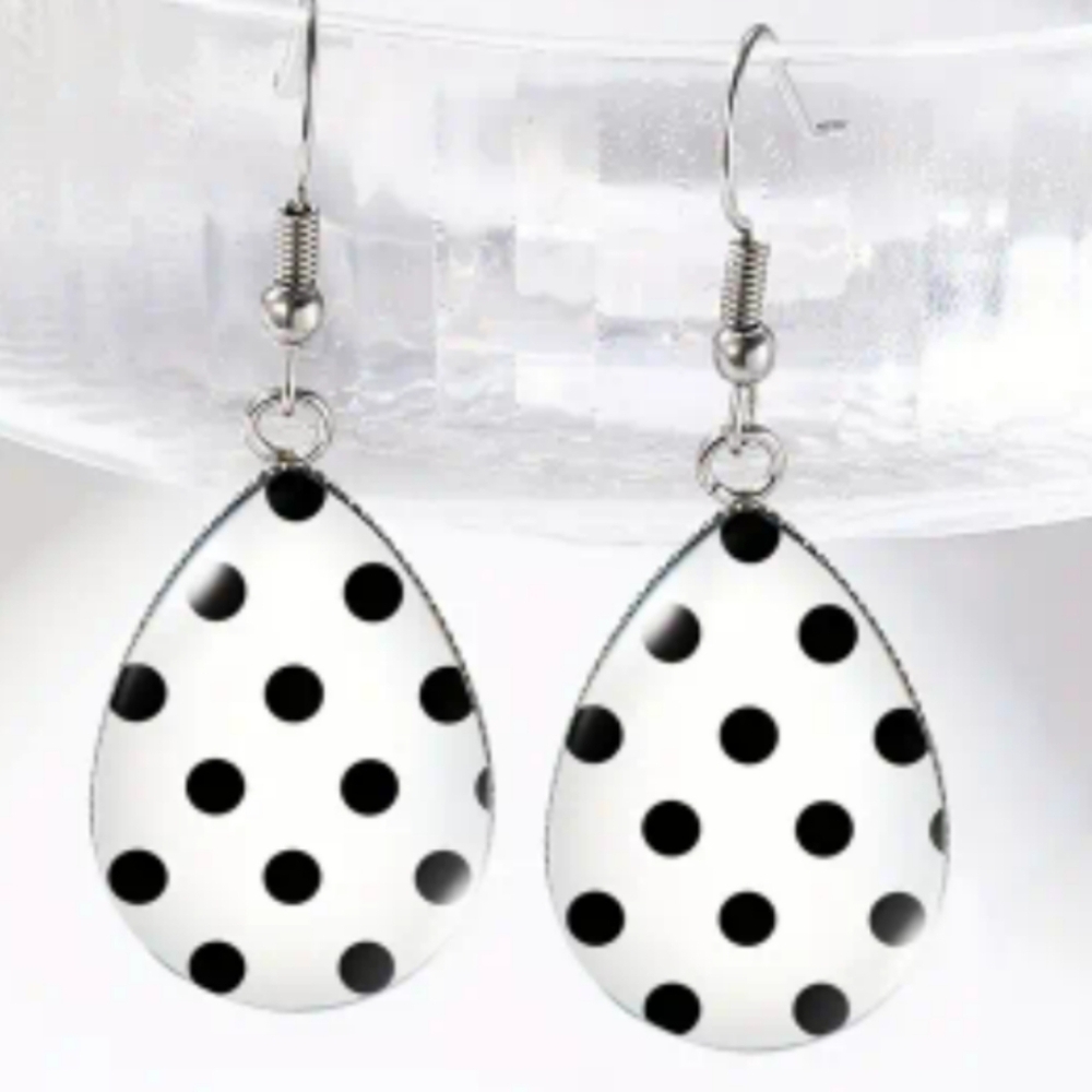 Y3K Maximalism Elegant Summer Black White Polka Dot Crystal Glass Earrings(#065)